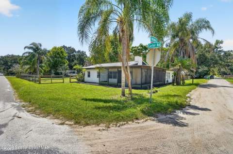 3575 Carter Road, Mims FL - photo 6 of 44