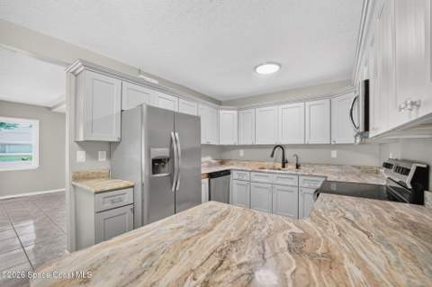 3575 Carter Road, Mims FL - photo 11 of 44