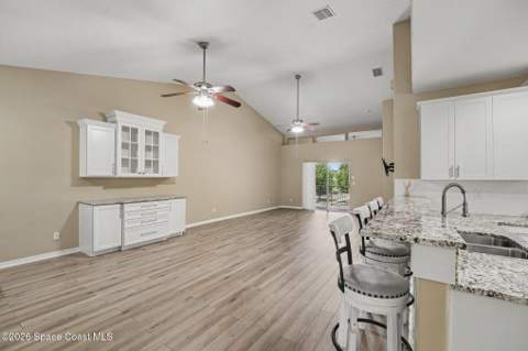1030 Venetian Drive ##203, Melbourne FL - photo 23 of 32