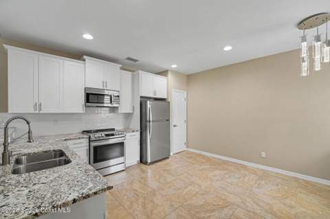1030 Venetian Drive ##203, Melbourne FL - photo 22 of 32
