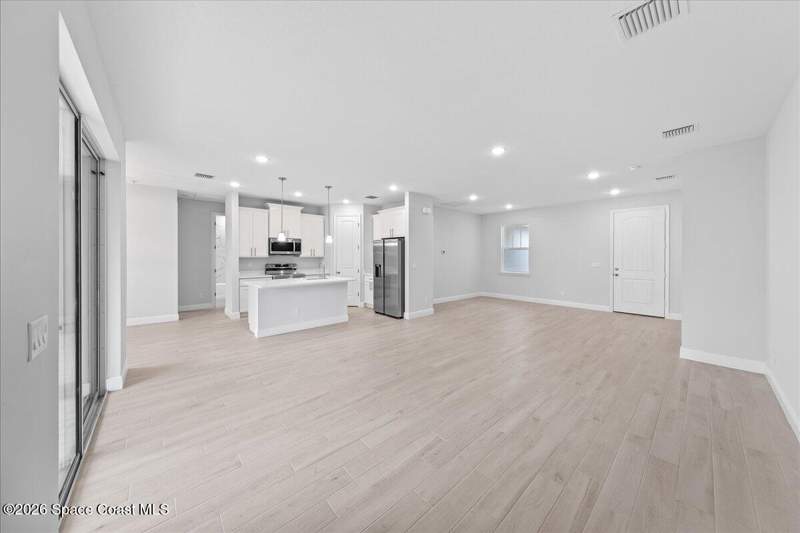 4 bedroom Single Family Residence at 3373 Fitzpatrick Avenue, Port Malabar Unit 30, Palm Bay — photo 5