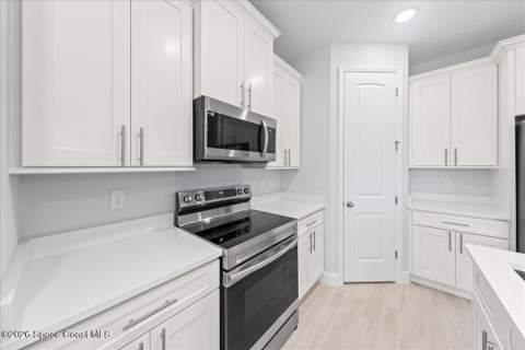 3373 Fitzpatrick Avenue, Palm Bay FL - photo 7 of 24