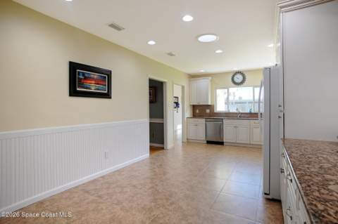 325 Hibiscus Trail, Melbourne Beach FL - photo 10 of 28
