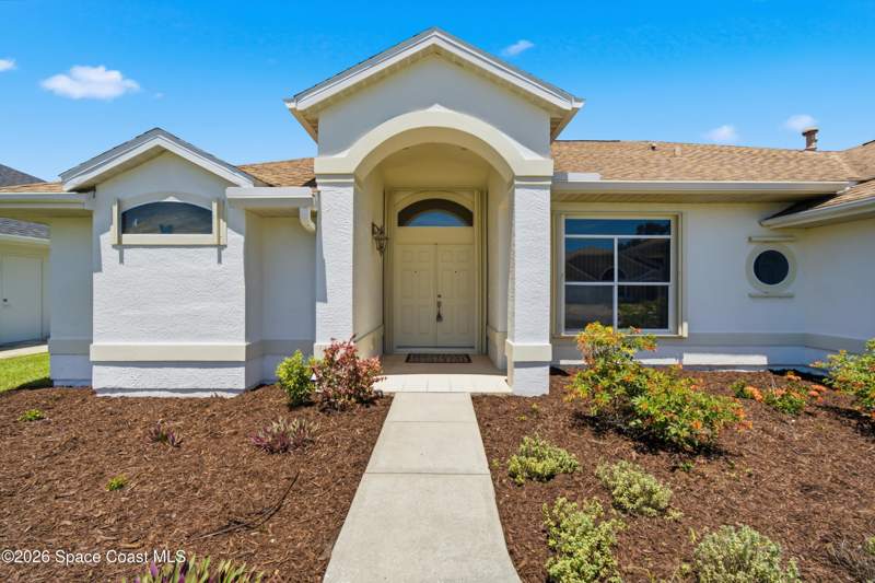3 bedroom Single Family Residence at 1051 Fieldstone Drive, Fieldstone Suntree Pud St 4 Tr 41 Unit 1, Melbourne — photo 3