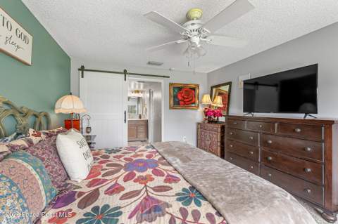 606 Seven Gables Circle, Palm Bay FL - photo 22 of 57