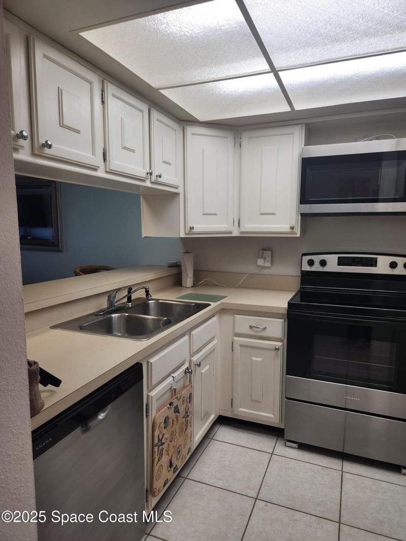 2 bedroom Condominium at 1880 Knox Mcrae Drive #C103, Fairways at Royal Oak, Titusville — photo 4