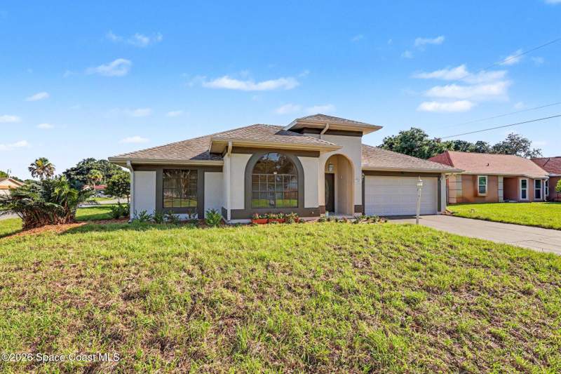 3 bedroom Single Family Residence at 2088 Sun Valley Street, Sun Valley Subd, Titusville — photo 4