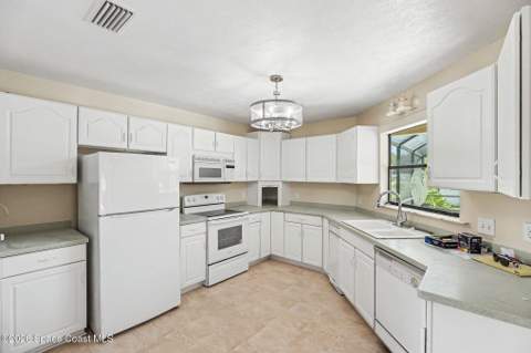 2088 Sun Valley Street, Titusville FL - photo 10 of 27