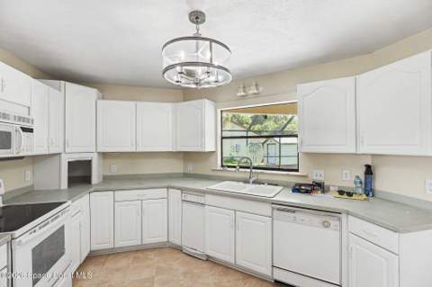 2088 Sun Valley Street, Titusville FL - photo 11 of 27