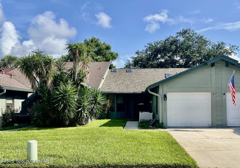 2 bedroom Townhouse at 3757 Sawgrass Drive, La Cita Towns - Village 1, Titusville — photo 1