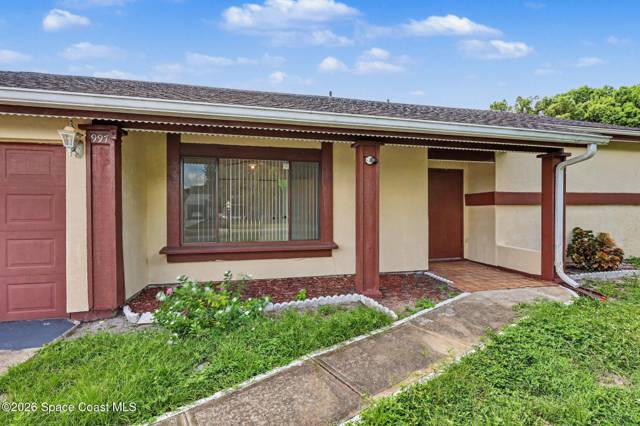 997 Mariposa Drive