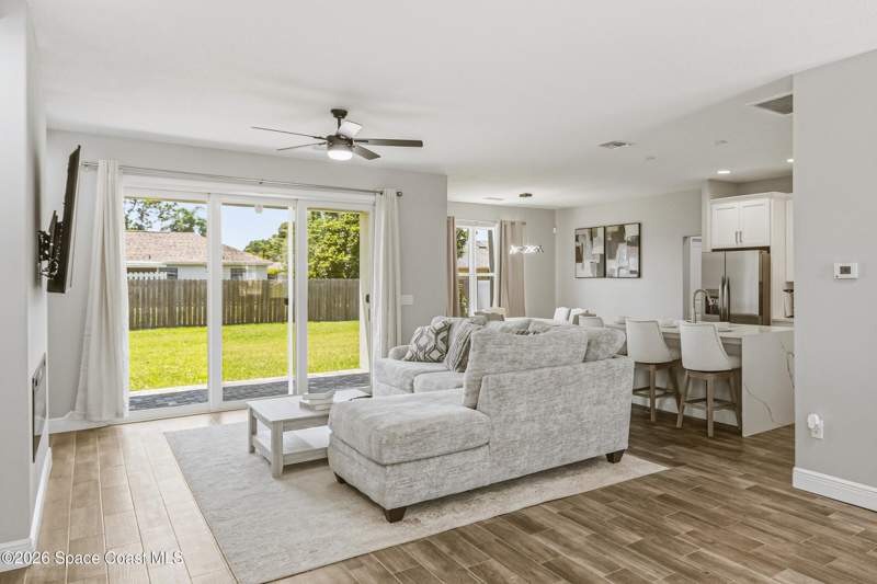 4 bedroom Single Family Residence at 182 La Casa Street, Port Malabar Unit 32, Palm Bay — photo 5
