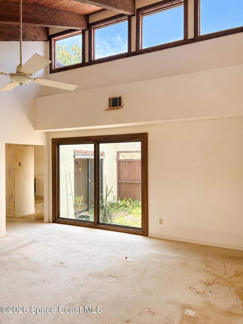2 bedroom Single Family Residence at 255 Applewood Circle, Suntree Pud Stage 10 Tract 4, Melbourne — photo 5