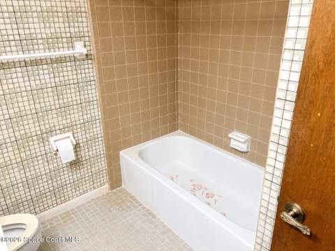 255 Applewood Circle, Melbourne FL - photo 13 of 14