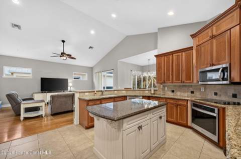1173 Vestavia Circle, Melbourne FL - photo 19 of 63