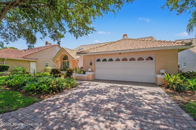 3 bedroom Single Family Residence at 798 Spanish Cove Drive, Spanish Cove Suntree Pud Stage 4 Tract 35 and A Po, Melbourne — photo 2