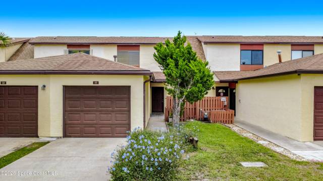 60 Bogart Place home for sale in Townhomes And Villas Of Diana