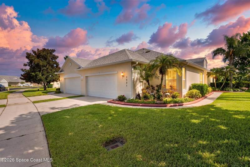 3 bedroom Single Family Residence at 1331 Royal Fern Drive, Magnolia Pointe Unit 2, Melbourne — photo 4