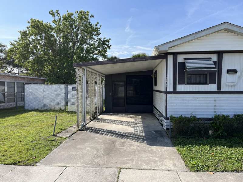 2 bedroom Manufactured Home at 2536 Haverhill Road, Shire The, Palm Bay — photo 1