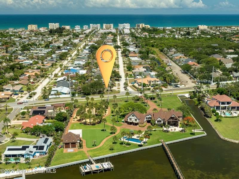 4 bedroom Single Family Residence at 292 Sand Dollar Road, Sandpines Sec 3, Indialantic — photo 3