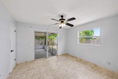 2292 Lakeview Drive, Melbourne FL - photo 6 of 17