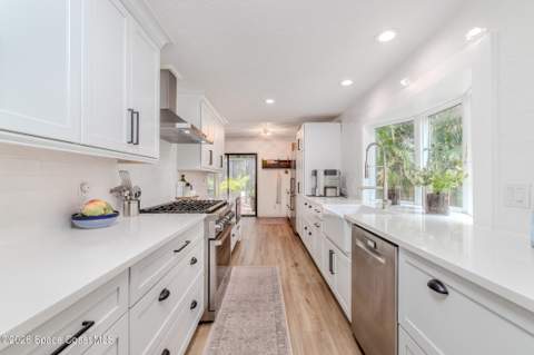 5925 Riverside Drive, Melbourne Beach FL - photo 9 of 53