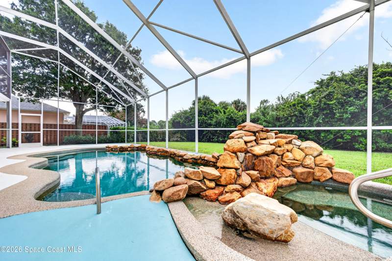 4 bedroom Single Family Residence at 3251 Windsor Estates Drive, Windsor Estates Phase 1, Melbourne — photo 3