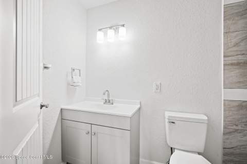 254 Queens Court, Satellite Beach FL - photo 18 of 27