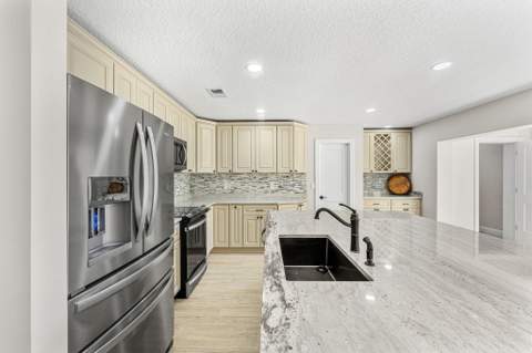236 Country Club Drive, Melbourne FL - photo 17 of 52