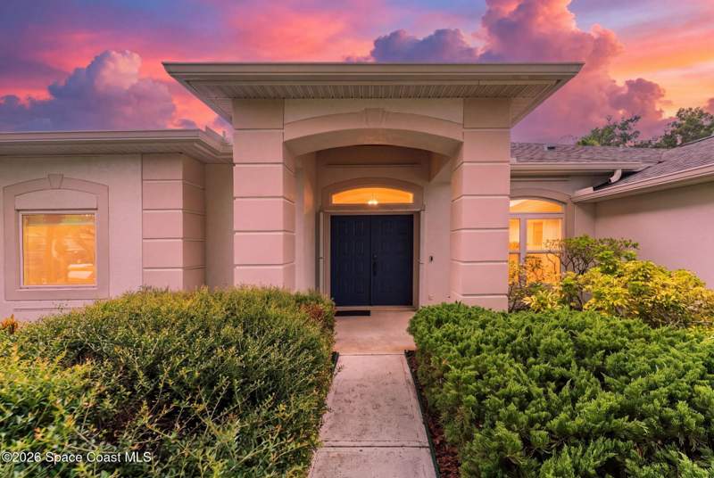 3 bedroom Single Family Residence at 805 Potomac Drive, The Falls at Sheridan Phase II, West Melbourne — photo 3