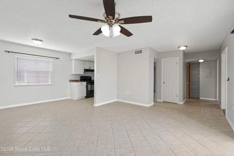 3135 Shady Dell Lane #218, Melbourne FL - photo 9 of 32