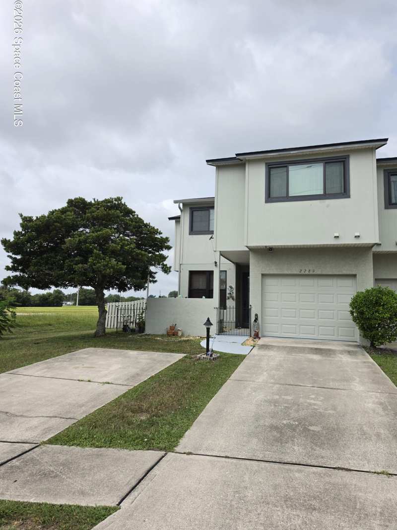 4 bedroom Townhouse at 2289 Heritage Drive, Titusvillage Sec I, Titusville — photo 1