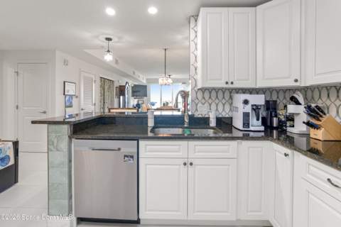 735 W Pilot Lane #506, Merritt Island FL - photo 13 of 59