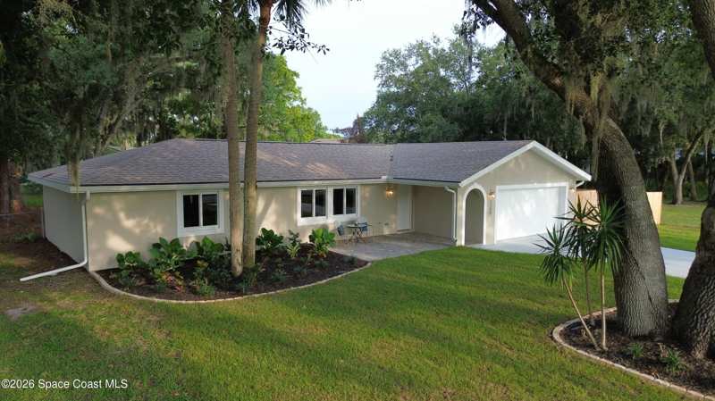 4 bedroom Single Family Residence at 1190 Grapefruit Road, Port Malabar Unit 11, Palm Bay — photo 1