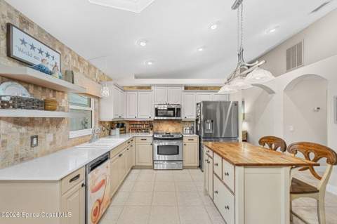 710 Misty Creek Drive, Melbourne FL - photo 12 of 51