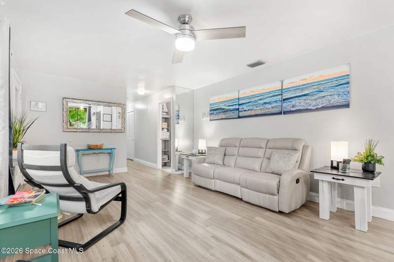 3 bedroom Single Family Residence at 8759 Banyan Way, Ocean Woods Stage 1 Replat of, Cape Canaveral — photo 4