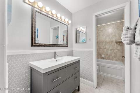 8759 Banyan Way, Cape Canaveral FL - photo 17 of 48