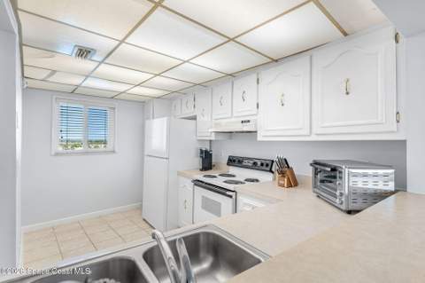 1175 Highway A1a Highway #504, Satellite Beach FL - photo 17 of 52