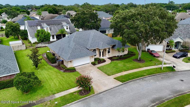4 bedroom Single Family Residence at 1525 Date Drive, Titusvillage Sec Xiii, Titusville — photo 5