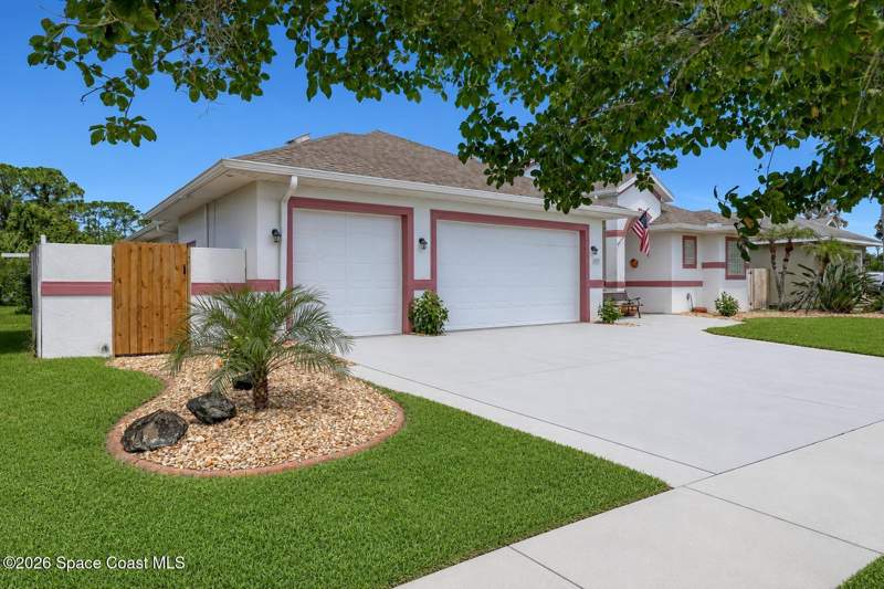 3 bedroom Single Family Residence at 4373 Fletcher Lane, Sanctuary II Phase 2, Titusville — photo 5