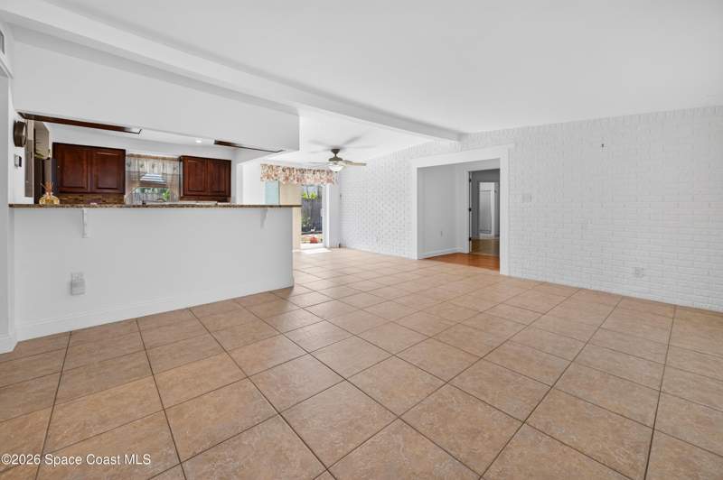 4 bedroom Single Family Residence at 1250 Newfound Harbor Drive, Banana River Drive Subd, Merritt Island — photo 3