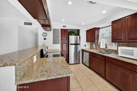 1250 Newfound Harbor Drive, Merritt Island FL - photo 12 of 59