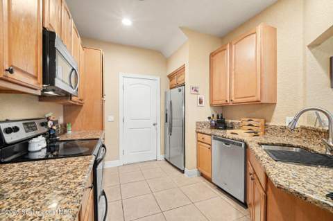 1800 Kole Place #103, Melbourne FL - photo 10 of 28