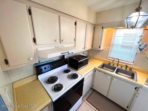 350 Fillmore Avenue #F16, Cape Canaveral FL - photo 9 of 14