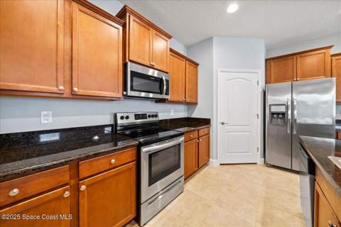745 Remington Green Drive, Palm Bay FL - photo 10 of 44