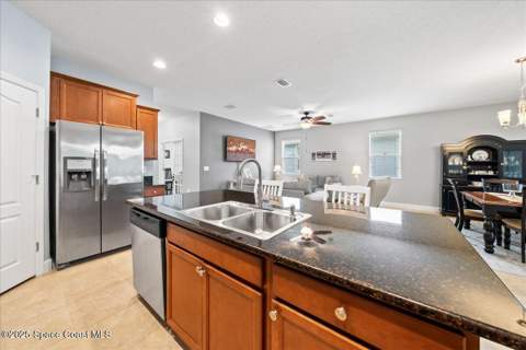 745 Remington Green Drive, Palm Bay FL - photo 11 of 44