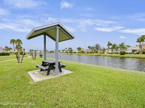 1445 Malibu Circle #107, Palm Bay FL - photo 23 of 33