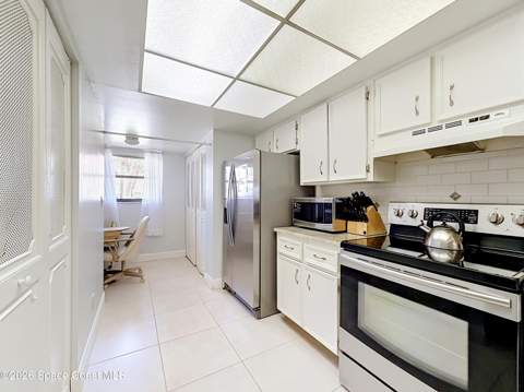 840 N Atlantic Avenue #C103, Cocoa Beach FL - photo 10 of 31