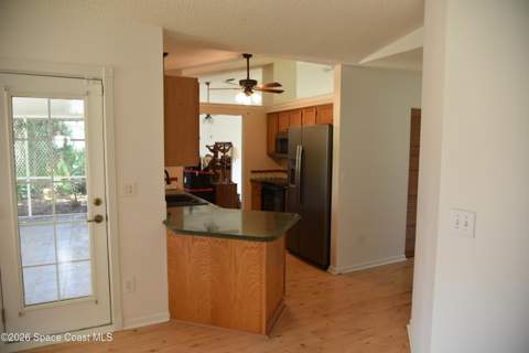 988 Hunt Street, Palm Bay FL - photo 10 of 42