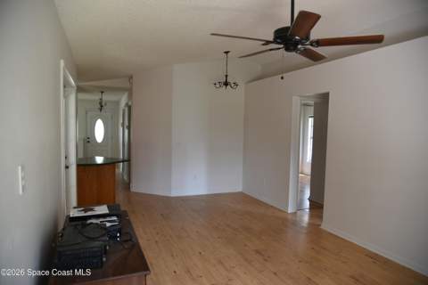 988 Hunt Street, Palm Bay FL - photo 12 of 42